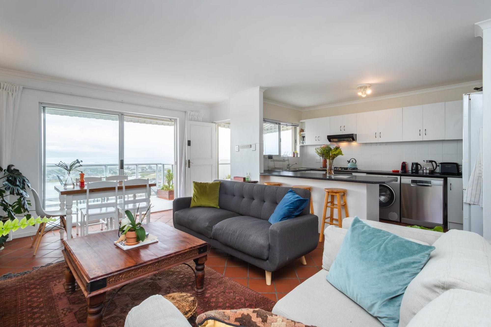 Apartment Mountainside Sea View In Muizenberg Cape Town